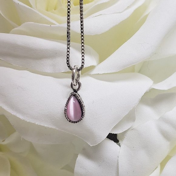 Rose Quartz Delicate Pendant Necklace in 925 Silver - Picture 4 of 4